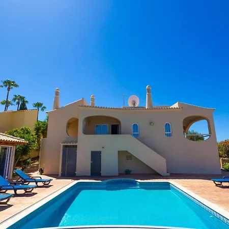 Matibora By Hellovacations * 알부페이라