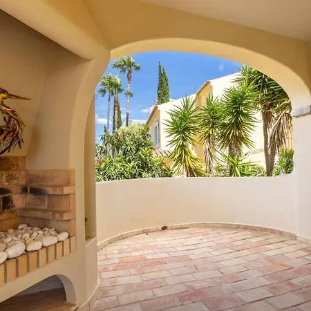 Matibora By Hellovacations 알부페이라